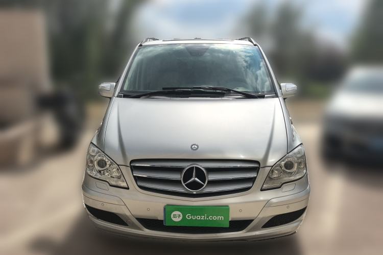 Used Mercedes-Benz Viano 2013 3.0L Navigator Edition