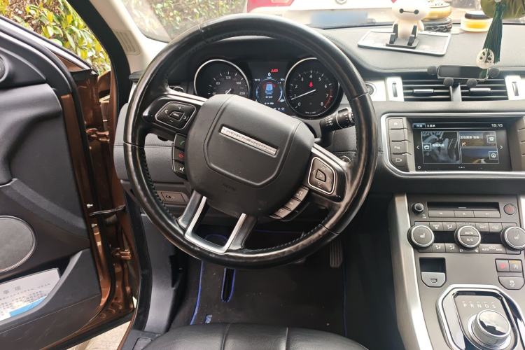 Used Land Rover Range Rover Evoque 2016 2.0T SE Smart Glow Edition
