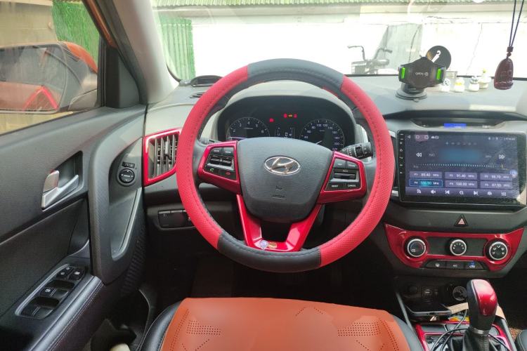 Used Hyundai ix25 2015 1.6L Automatic Two-Wheel Drive Smart GLS Trim