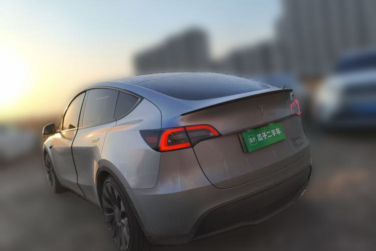 Used Tesla Model Y 2023 High-Performance All-Wheel-Drive Version