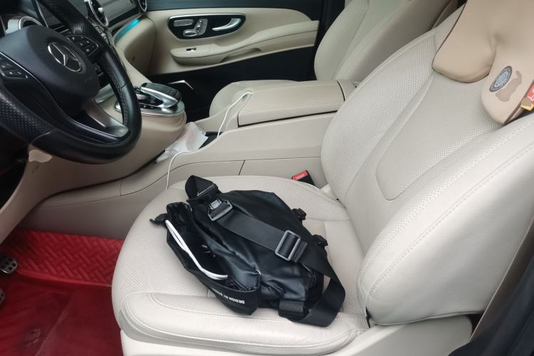 Used Mercedes-Benz V-Class 2018 V 260 L Prestige Extended Version China VI Left Front Seat