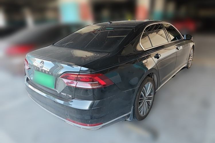 Used Volkswagen Phideon 2018 Revised Version 380TSI Two-Wheel-Drive Flagship Edition
