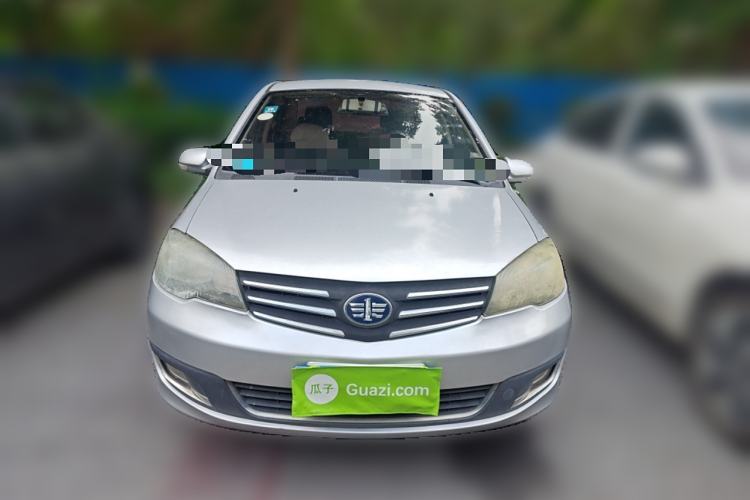 Used FAW Weizhi V5 2015 1.5L Automatic Standard Edition