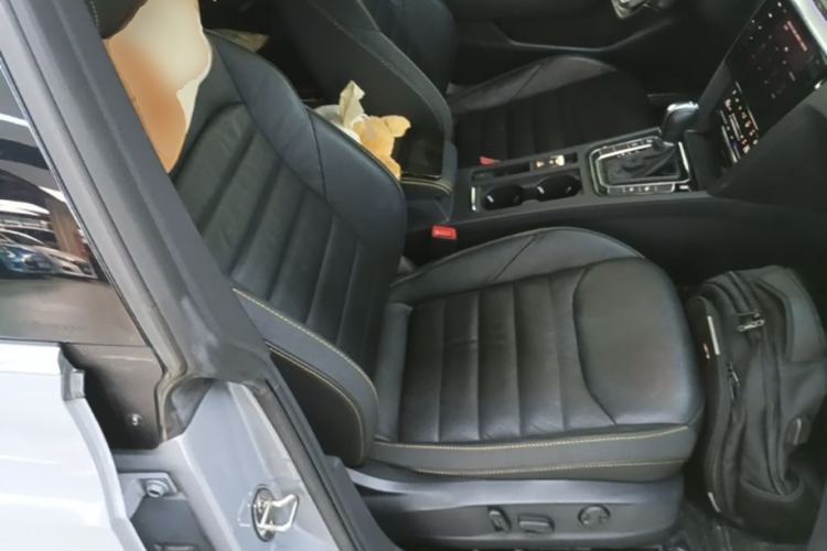 Used Volkswagen FAW-Volkswagen CC 2021 380TSI Striking Edition
