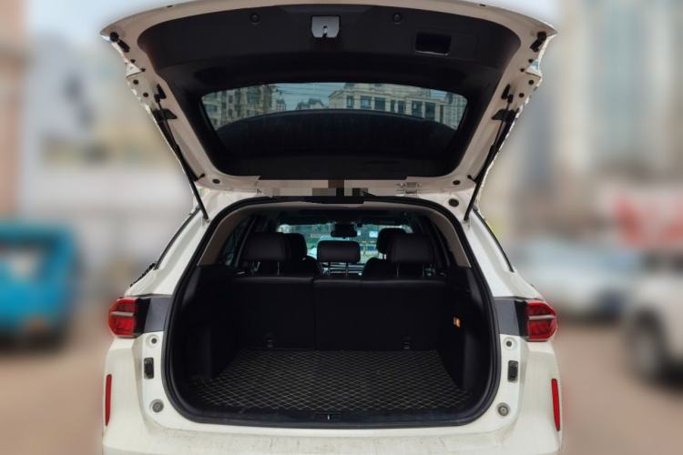 Used GAC Trumpchi GS4 PLUS 2022 270T Automatic Starry Edition Trunk