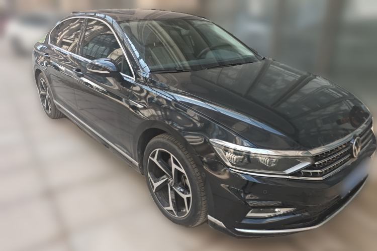 Used Volkswagen Magotan 2023 2 Million Units Limited-Edition 380TSI DSG Flagship Version Front Right 45 Deg