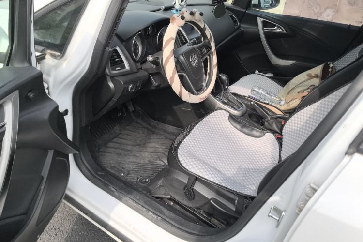 Used Buick GT 2014 XT 1.6L Automatic Fashion Edition
