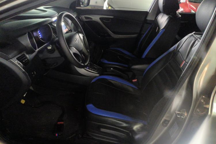 Used Hyundai Elantra (5th Generation / Langdong) 2012 1.6L Automatic Fashion Edition
