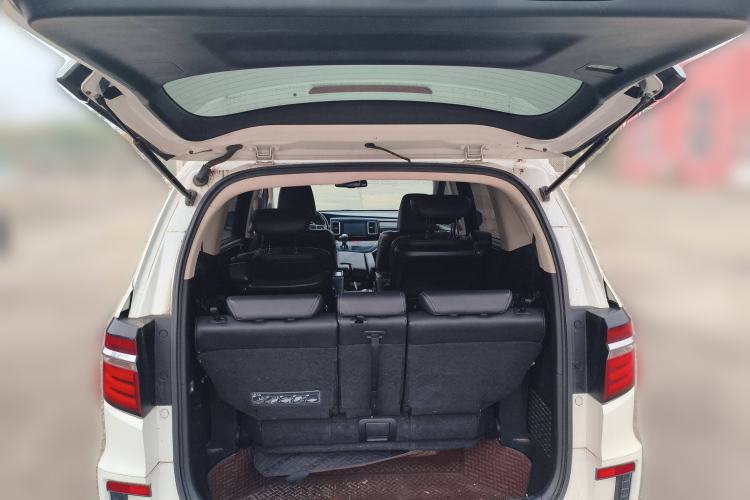 Used Honda Elysion 2016 2.4L Luxury Edition
