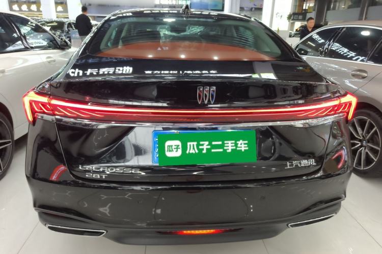 Used Buick LaCrosse 2025 28T Platinum Edition