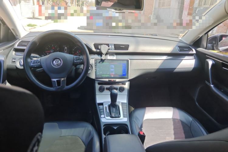 Used Volkswagen Magotan 2016 2.0 TSI Luxury Comfort Version
