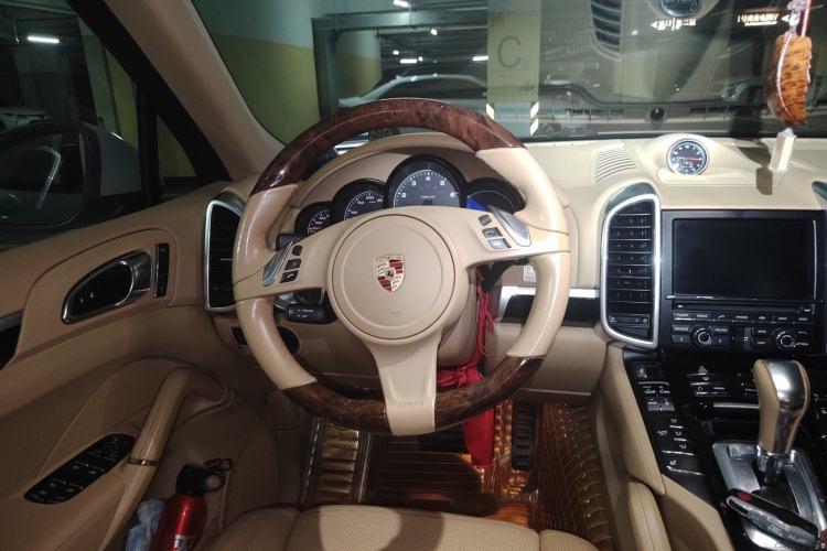 Used Porsche Cayenne 