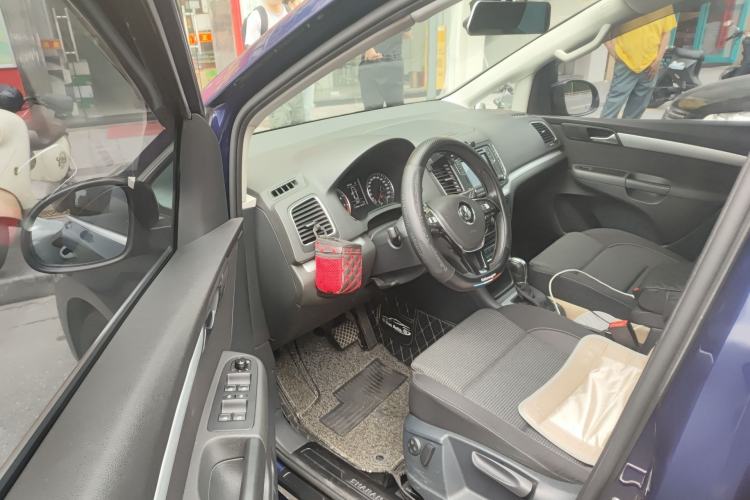 Used Volkswagen Sharan 2018 380TSI Comfort Edition 7-Seater Driver Seat