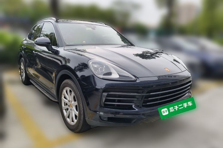 Used Porsche Cayenne 2018 Cayenne 3.0T Front Right 45 Deg