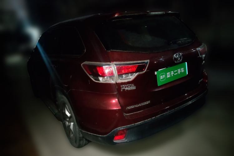 Used Toyota Highlander 2015 2.0T Two-Wheel Drive Luxury Edition 7 Seats
