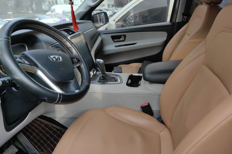 Used Huasong 7 2017 2.0T Automatic Elite Edition
