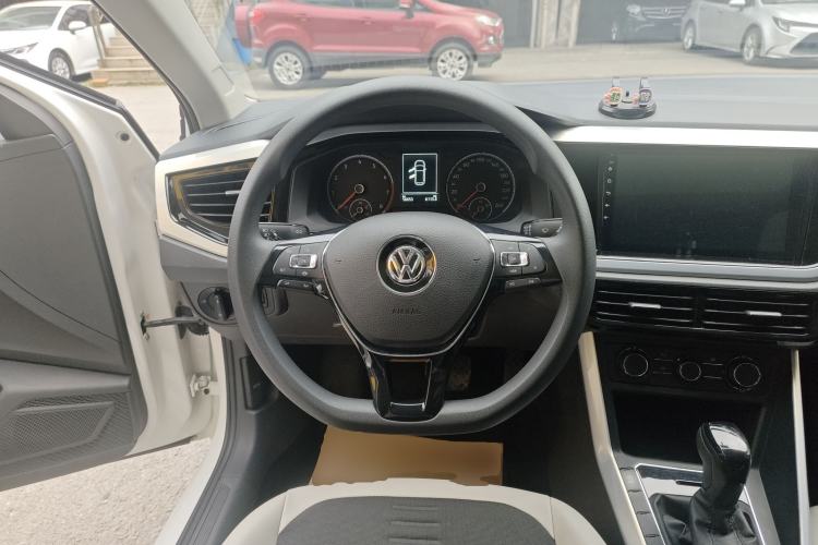 Used Volkswagen Polo 2019 Plus 1.5L Automatic Colorful Technology Edition Steering Wheel