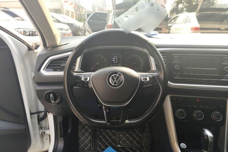 Used Volkswagen T-ROC 2022 280TSI DSG Two-Wheel Drive Elite PLUS