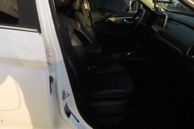 Used Dongfeng Fengon S560 2019 1.8L CVT Elite Model
