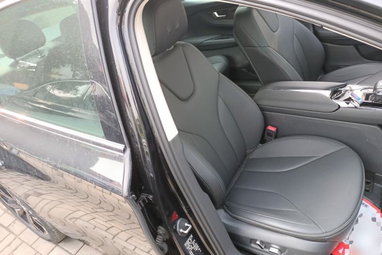 Used Hongqi E-QM5 2023 Revised Version Basic Travel Edition