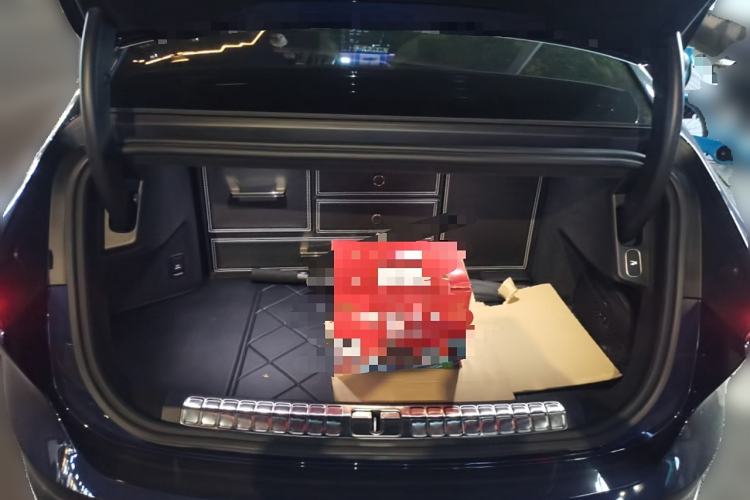 Used Nio ET9 2025 100 kWh
