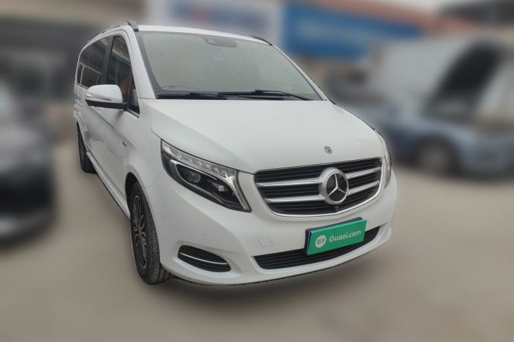 Used Mercedes-Benz V-Class 2018 V 260 L Prestige Extended Version China VI Front Right 45 Deg
