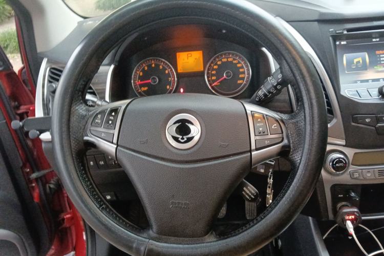 Used SsangYong Korando 2013 2.0L Gasoline 4x4 Automatic Elite Navigation Edition