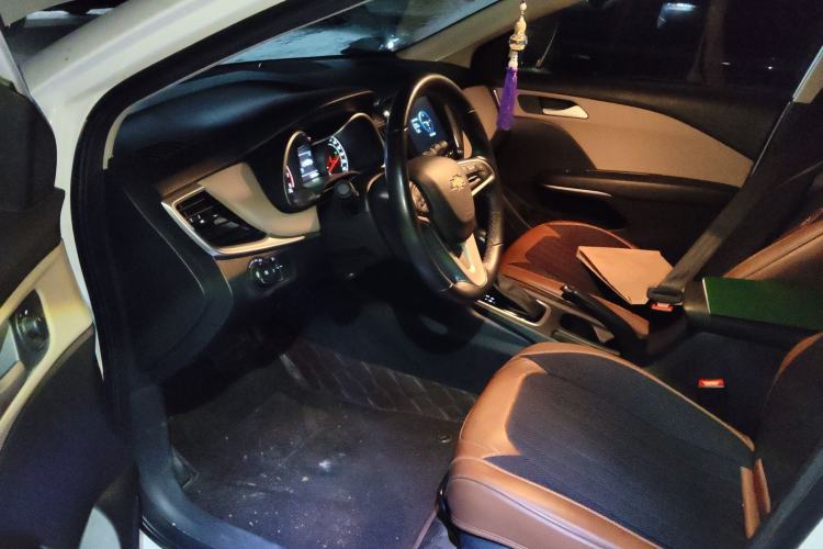 Used Chevrolet Monza 2021 320 Automatic Enjoyment Sunroof Edition Driver Seat