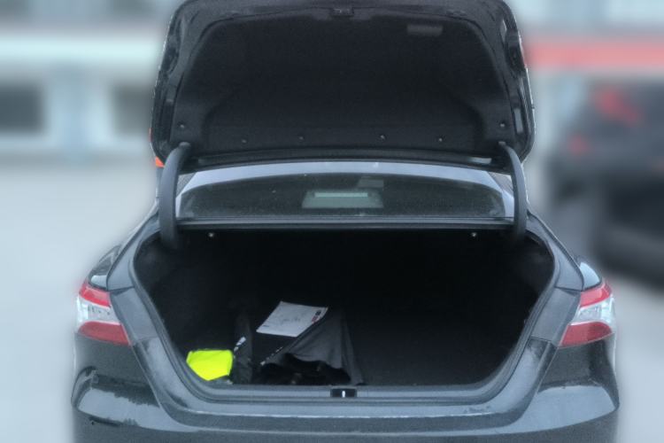 Used Toyota Camry 2019 2.0G Luxury Edition China VI Standard Trunk