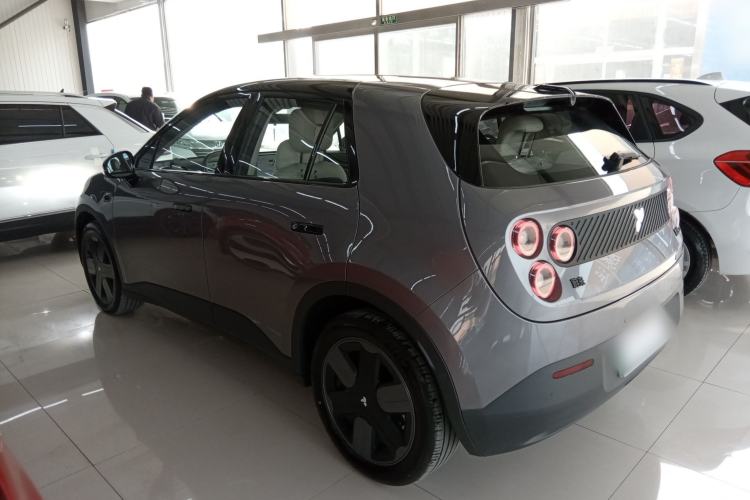 Used firefly firefly 2025 Illuminated Edition
