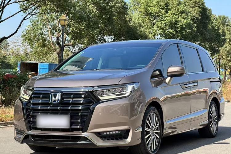 Used Honda Elysion 2022 2.0L eHEV Luxury Edition
