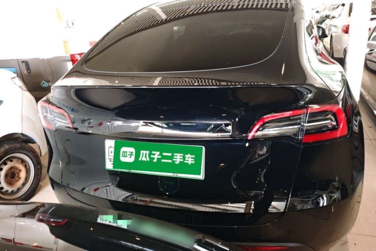 Used Tesla Model Y 2023 Rear-Wheel-Drive Version