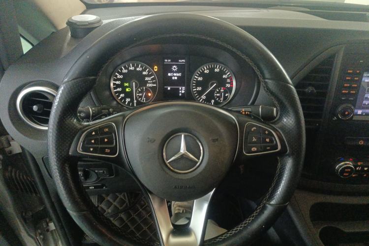 Used Mercedes-Benz Vito 2016 2.0T Business Edition
