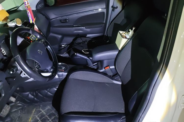 Used Peugeot 4008 2013 2.0L Two-Wheel Drive Fashion Edition Left Front Seat