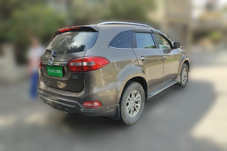 Used JMC Yusheng S350 2014 2.4T Automatic 4x4 Diesel Luxury Version with Sunroof 7 Seats