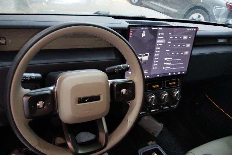 Used iCAR V23 2025 401 Two-Wheel Drive Advanced Edition
