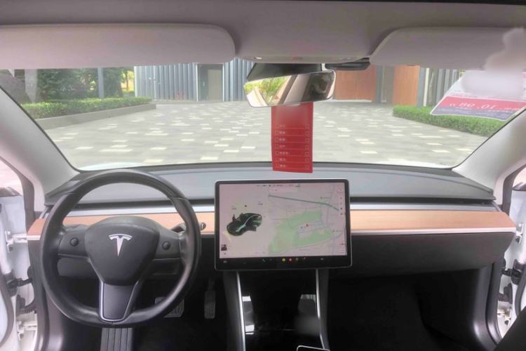 Used Tesla Model 3 2019 Long-Range Rear-Wheel-Drive Version
