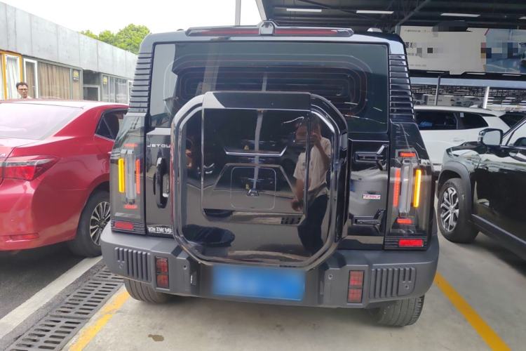 Used JETOUR Traveler 2023 2.0T All-Wheel-Drive CrossPRO