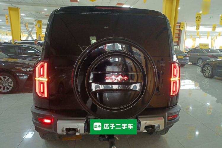 Used Formula Leopard 5 2023 Explore Edition Rear