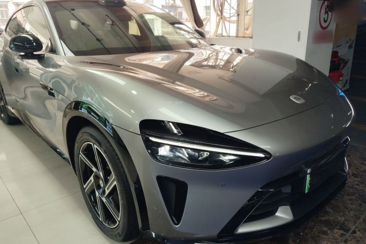 Used Xiaomi Auto YU7 2025 Ultra-Long Range All-Wheel Drive Pro Version
