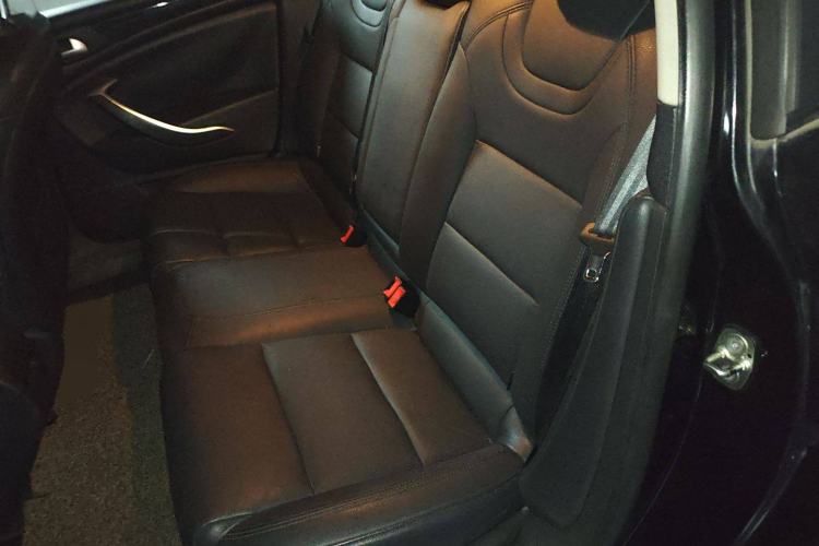 Used Citroen C5 2013 2.3L Automatic Zunyu Model Left Rear Seat