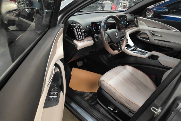 Used BYD Song Pro New Energy 2023 Champion Edition DM-i 71KM Leading Model Driver Seat