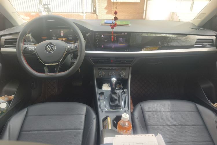 Used Volkswagen Lavida 2021 1.5L Automatic Comfort Edition Center Console