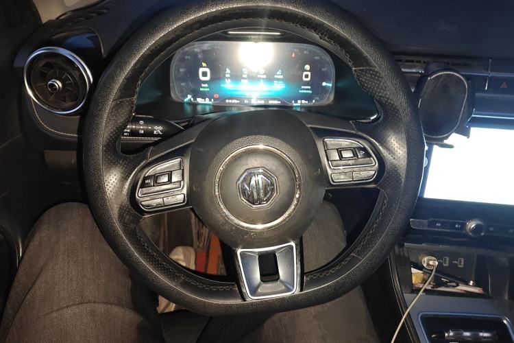 Used MG 6 New Energy 2018 45T E-DRIVE Intelligent Hybrid Premium Internet Edition Steering Wheel