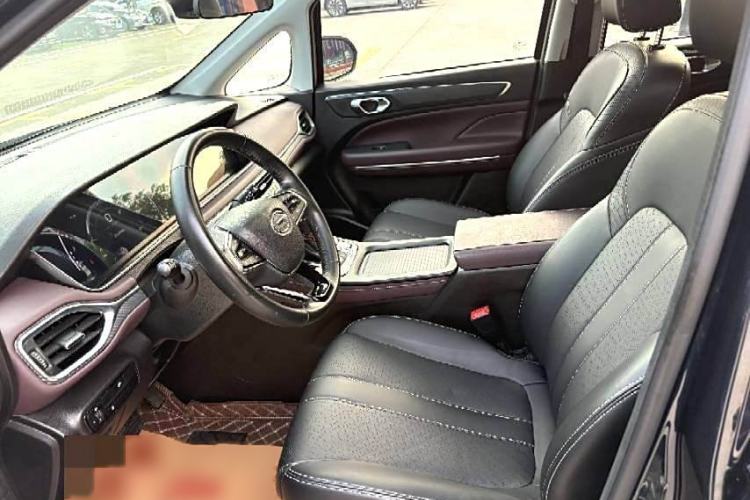 Used GAC Trumpchi M6 2021 PRO 270T DCT Luxury Edition