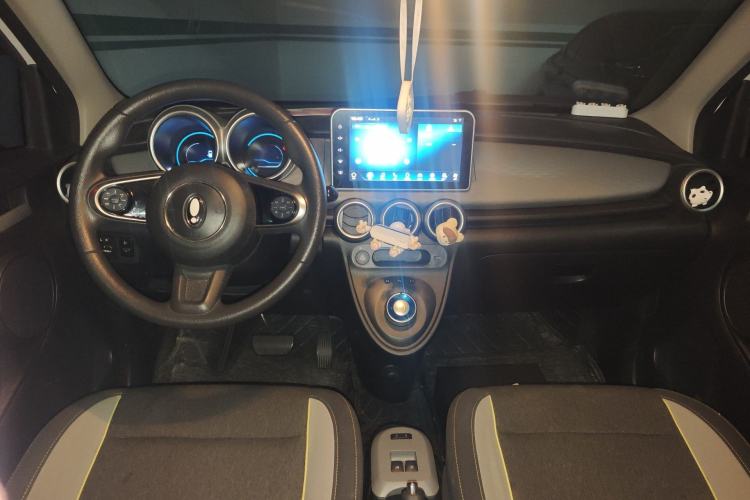 Used ORA Black Cat 2021 351 km Standard Version
