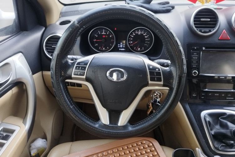 Used Haval H6 2011 2.0L Manual Two-Wheel Drive Urban Version