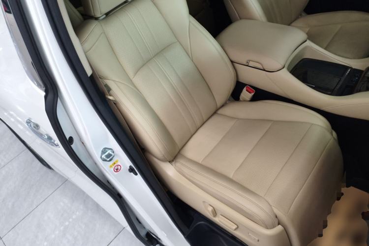 Used Toyota Alphard 2020 Dual-Engine 2.5L Prestige Edition