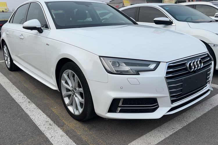 Used Audi A4L 2018 30th Anniversary Edition 40 TFSI Fashion Model
