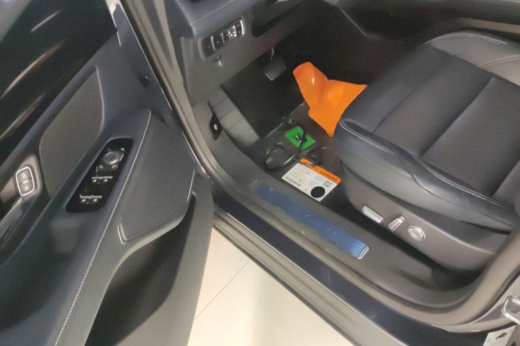 Used Lincoln Nautilus 2023 2.0T All-Wheel-Drive Luxury Edition
